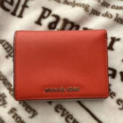 MICHAEL KORS 三つ折り財布 バイカラーのサムネイル