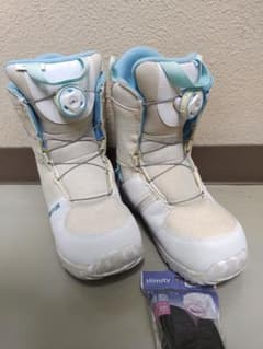 Burton バートン子ども用スノーボードブーツ ホワイト/ブルー21
