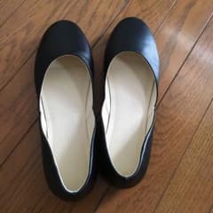 アデュートリステスパンプス（ヒールなし）黒25㎝のサムネイル