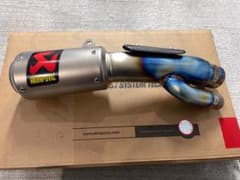 bmw　s1000r 2018 アクラポビッチ　チタンエキゾーストマフラー　美品のサムネイル