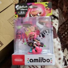 スプラトゥーン　amiibo  ガール　ネオンピンク　新品　未開封品のサムネイル