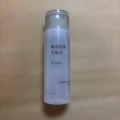 無印良品　さっぱり化粧水のサムネイル
