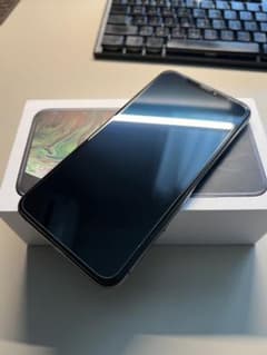iPhone XS MAX 256GB デュアルSIM カメラ無音 香港版のサムネイル