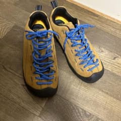 keenキーンjasperジャスパー 26.0ローカットスニーカーのサムネイル