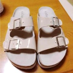 シンプルサンダルのサムネイル