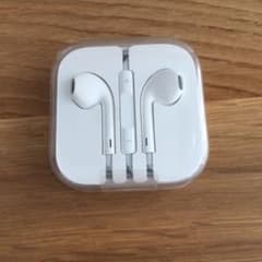 iPhone純正イヤホン iPhoneイヤホンのサムネイル