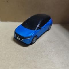 日産 NOTE ミニカーのサムネイル