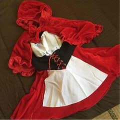 赤ずきんちゃんコスプレのサムネイル