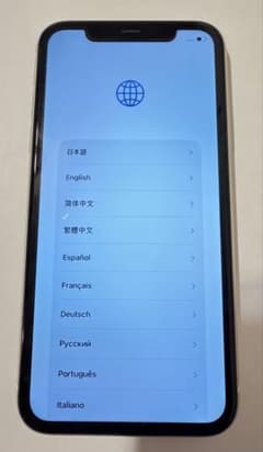 iPhone 11 128GB ホワイト SIMフリー動作良好のサムネイル