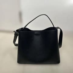 AESTHER EKME ショルダーバッグ ブラックのサムネイル