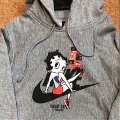 パンデミックパーカー　ベティちゃん　ナイキのサムネイル