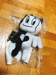西野カナ LOVILマスコットのサムネイル