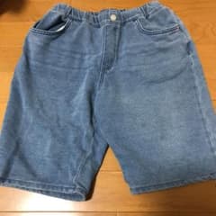 ユニクロ デニム ハーフパンツのサムネイル