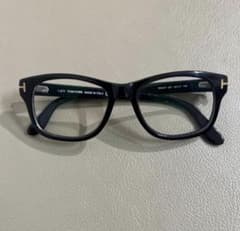 【正規品】TOM FORD TF5147 ブラックメガネ 52-17-145のサムネイル