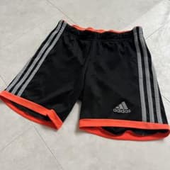 アディダス 半ズボン サッカーパンツ　130cmのサムネイル