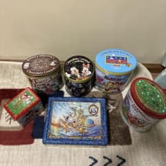 ディズニー、ピクサーチョコクランチ空き缶のサムネイル