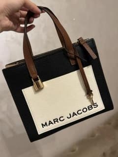新品【Marc Jacobs】ミニ グラインド レザートートのサムネイル