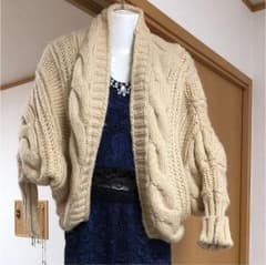 ニットカーディガン DaTuRaのサムネイル