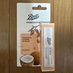 【新品】タイ Boots ココナッツ&アーモンドリップバーム