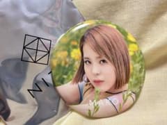 NiziU  缶バッジのサムネイル
