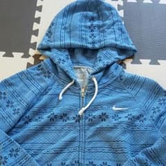ナイキパーカーのサムネイル