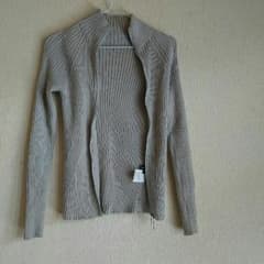 レディース 服のサムネイル