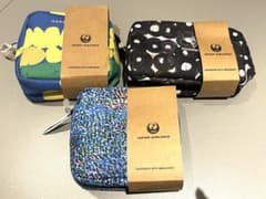 と*ろ様 JAL ビジネスクラス HERALBONY アメニティコラボポーチ 3のサムネイル