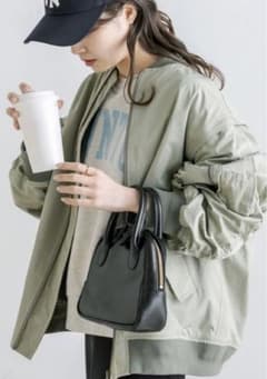ピュアルセシン　2WAY MA-1ジャケットのサムネイル