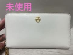 TORYBURCH トリーバーチ　長財布　ロングウォレット　白　アイボリーのサムネイル