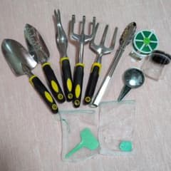 ガーデニングツールセット 園芸用品 スコップ 熊手 8点セットのサムネイル