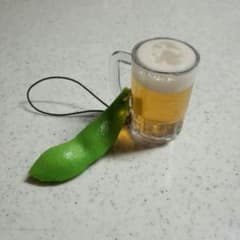 らぷらぷ様専用牧歌の里　生ビール&枝豆ストラップのサムネイル