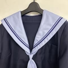 セーラー服 上着 紺色 ライトブルー襟 Ｓサイズのサムネイル