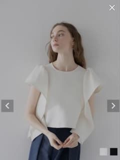 【Maison de Dolce】26商品新品タグ付きリリートップス アイボリーのサムネイル