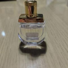 あずまぁ様専用　Chloe Nomade オードパルファム 5ml ミニボトルのサムネイル