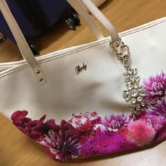 radyリゾフラトートバックのサムネイル
