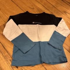 Champion 長袖カットソー 120サイズ　ロンT 厚手のサムネイル