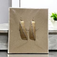Thumbnail of 新品 未使用 enough by est プレート ライン ピアス GOLD