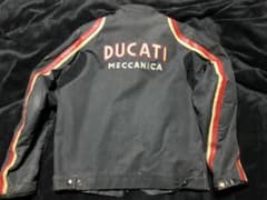 DUCATIジャケットのサムネイル