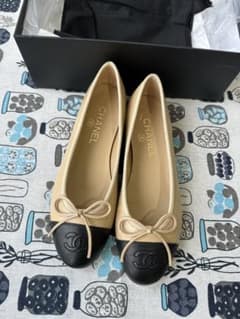 【美品】CHANEL バレエシューズ ベージュ/ブラック 定価16万 CHANEL（バレエシューズ ・ ベージュ系）のフリマアイテム一覧