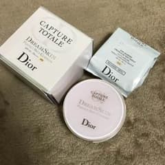 Dior カプチュール ドリームスキンのサムネイル