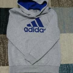 お値下げアディダスパーカー adidasのサムネイル