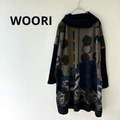 WOORI 아트 패턴 터틀넥 튜닉 원피스 총무늬