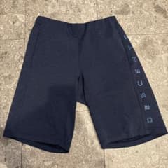 DESCENTE ハーフパンツ ネイビーのサムネイル