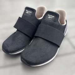 Reebok DNX ブラック スニーカー