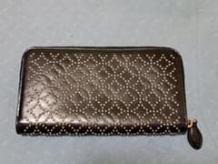 【高級】ALAÏA アライア スタッズ ラウンドファスナー 長財布 ブラック本革