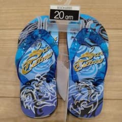 【新品】ビーチサンダル　２０センチ自宅ほかのサムネイル