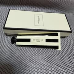 ジョーマローン イングリッシュ ペアー & フリージア ハンドクリーム 30mlのサムネイル