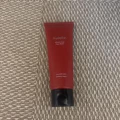 Aurelie. Moisturizing Face Wash - メルカリ