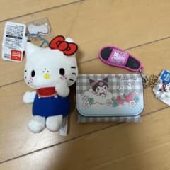 モンチッチ ハローキティ ぬいぐるみ クロミ ミニ財布のサムネイル