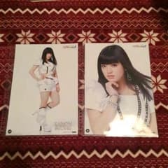 鈴木香音ピンナップポスター二種のサムネイル